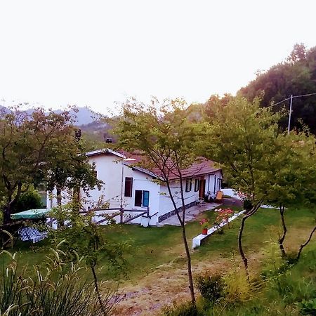 B&B La Casa Del Daino Millesimo Eksteriør billede